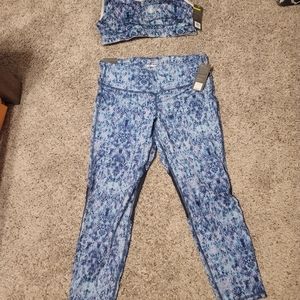 Old Navy Active full workout mermaid set, size large, new with tags